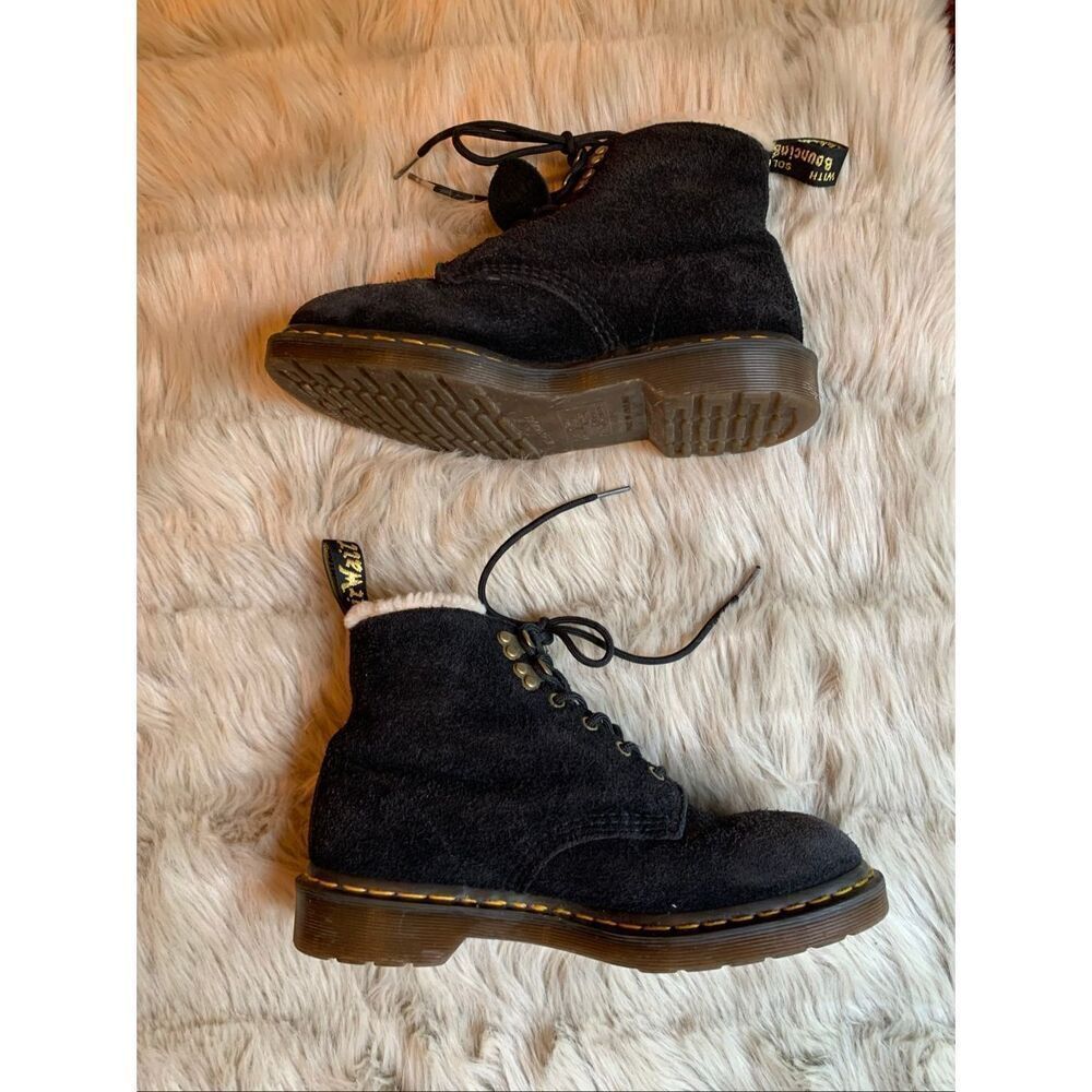 Dr. Martens 101 SUEDE SHEARLING LINED BOOTS  W9 M8 - Picture 4 of 9